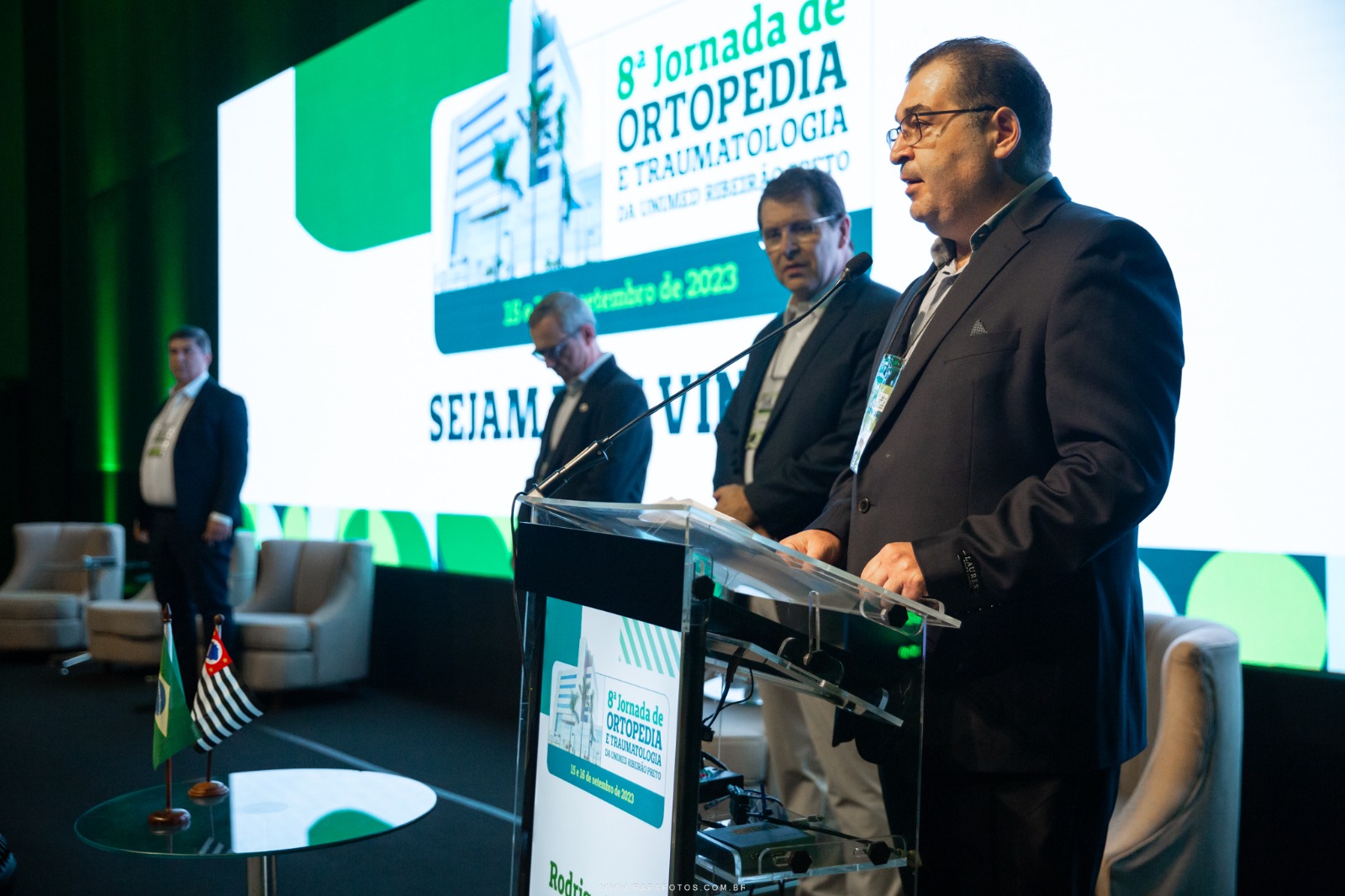 Dr. Rodrigo Salim na abertura da 8ª Jornada de Ortopedia e Traumatologia da Unimed Ribeirão Preto